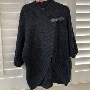 Nordstrom charcoal sweater 3/4 sleeve XL wool combo.